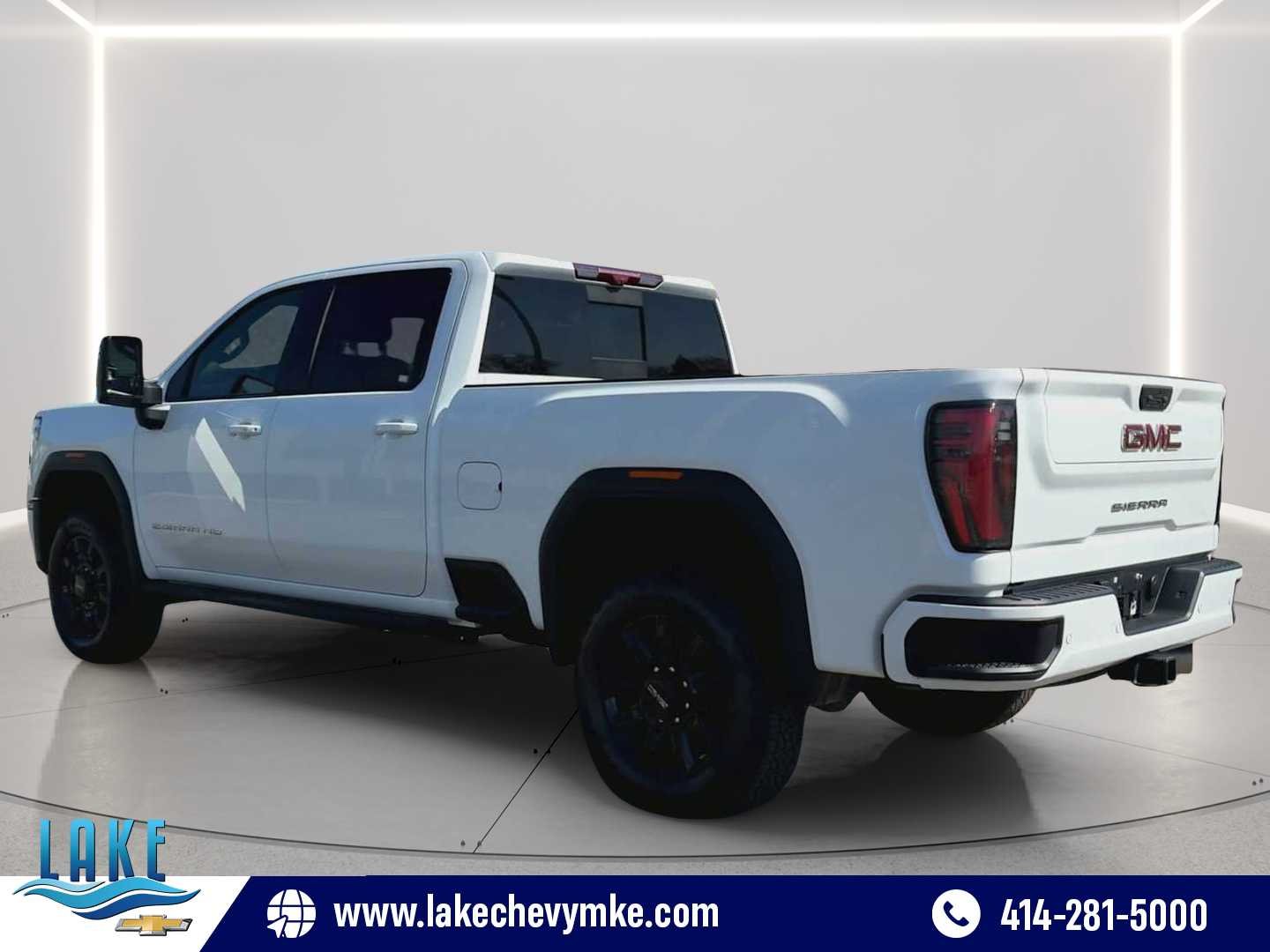 Certified Used 2024 Summit White GMC AT4 image 6