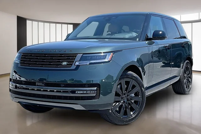 2026 Land Rover Range Rover Plug-In Hybrid SE