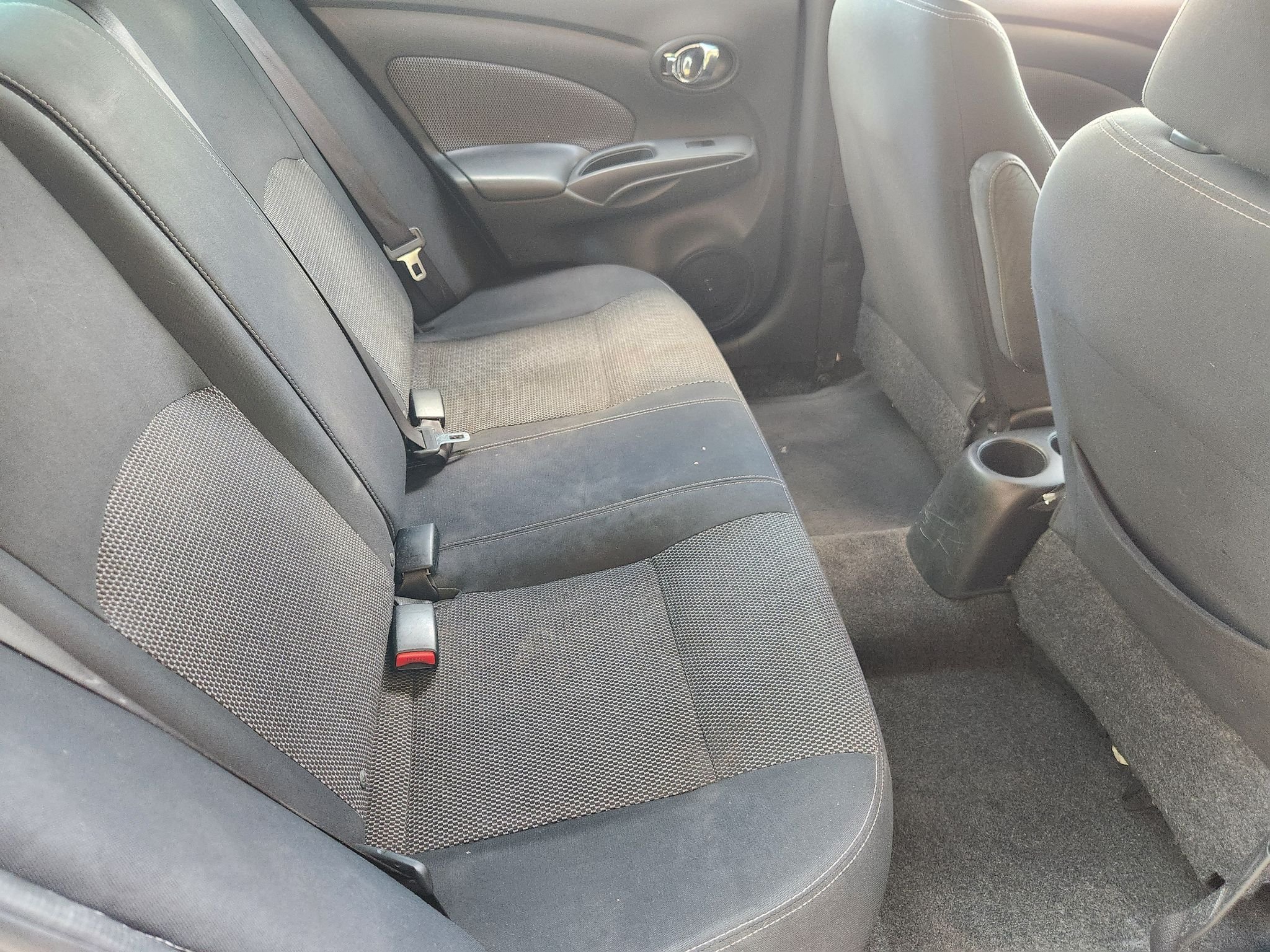 Used 2014 Titanium Nissan SV image 32