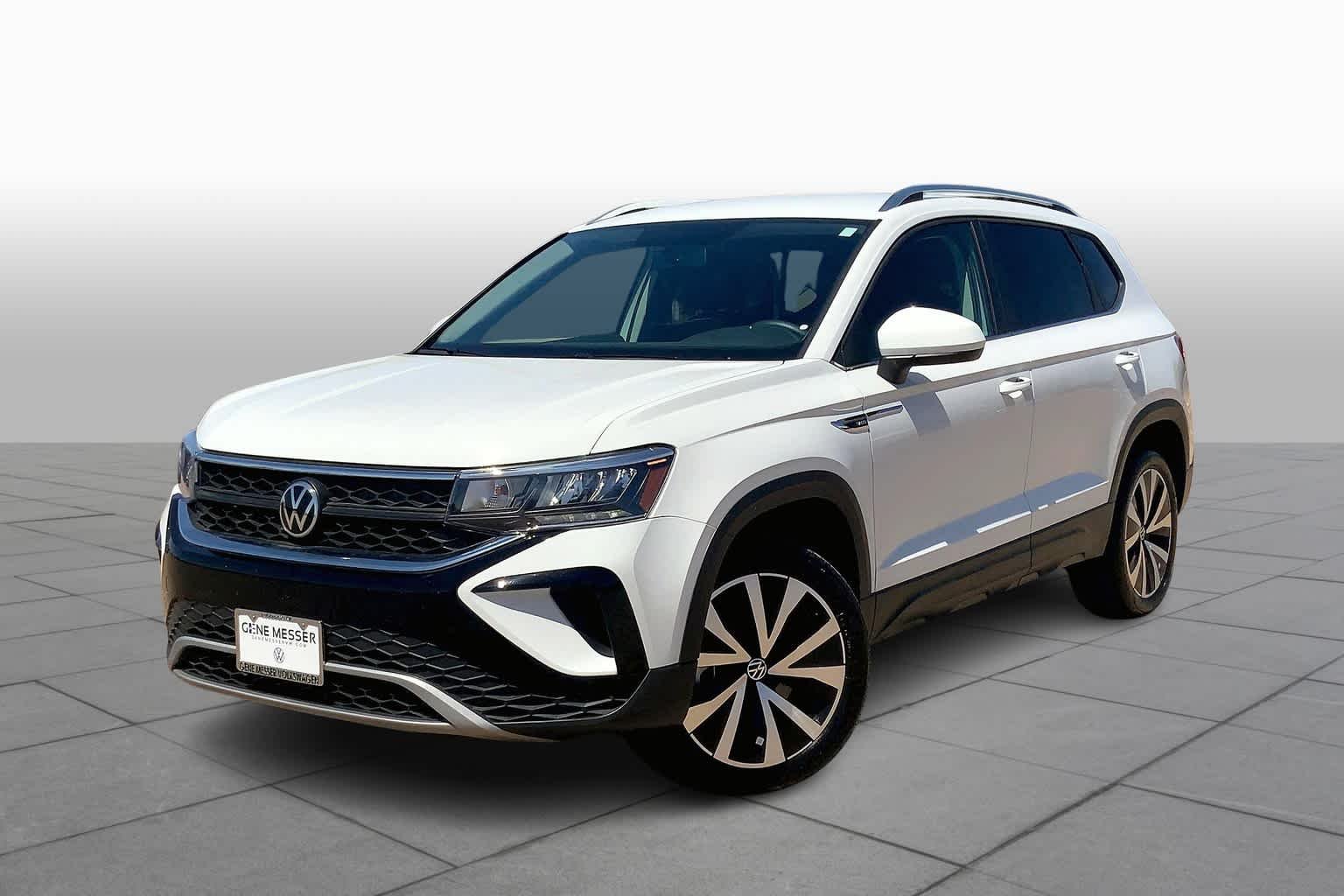 2022 Volkswagen Taos 1.5T SE's photo