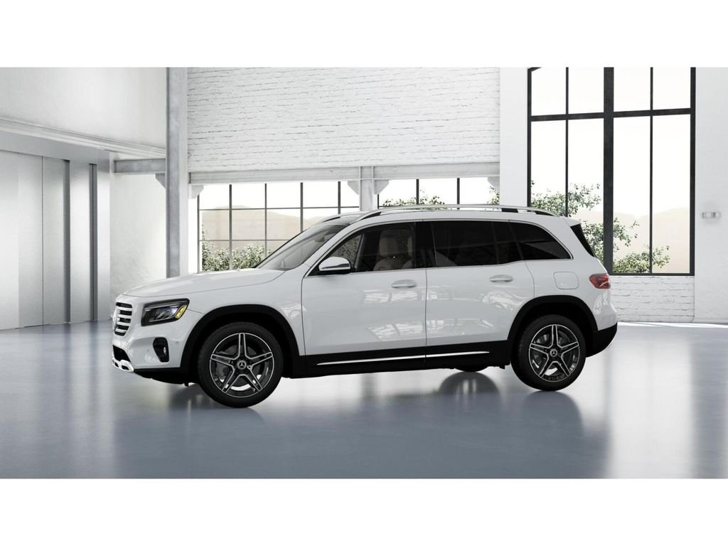 New 2026 Polar White Mercedes-Benz GLB 250 image 36