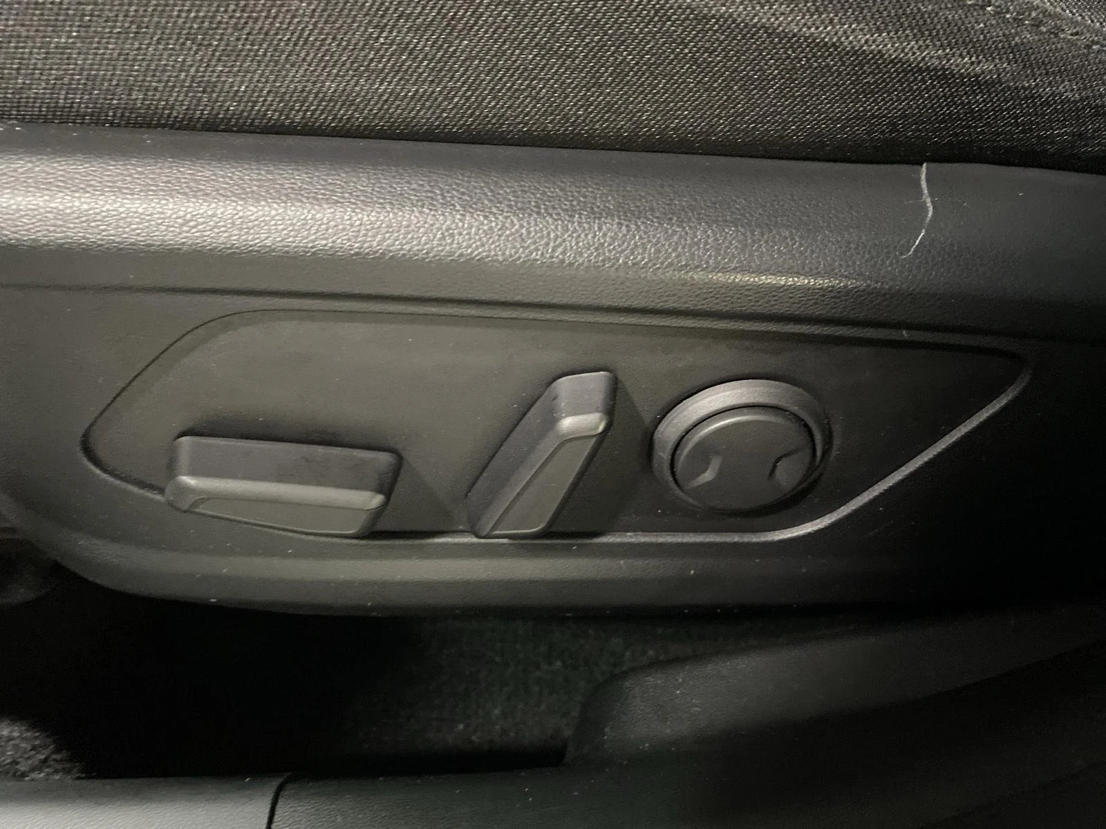 Used 2023 Hampton Gray Hyundai NIGHT image 17
