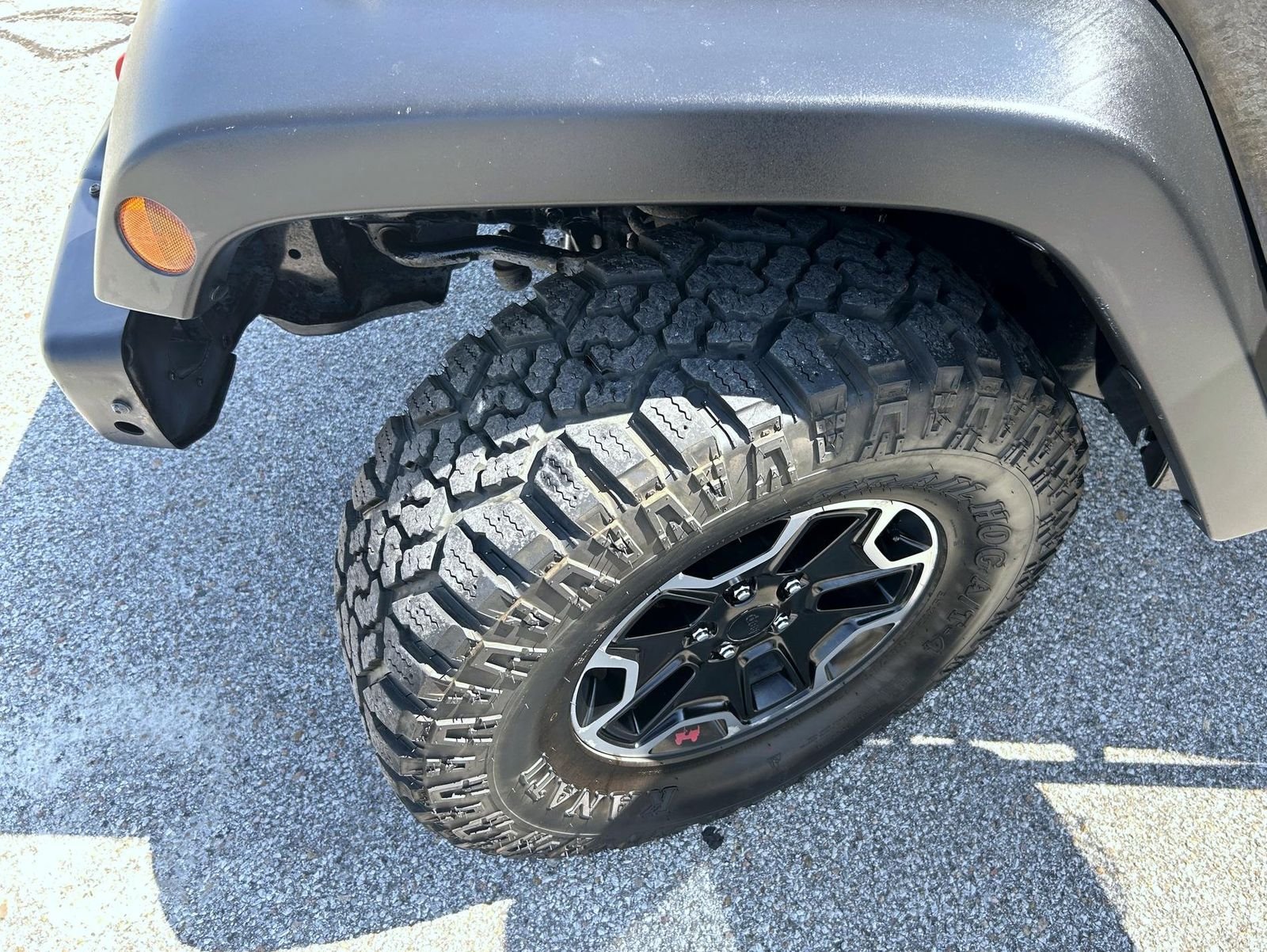 Used 2015 Black Jeep Unlimited Rubicon image 23