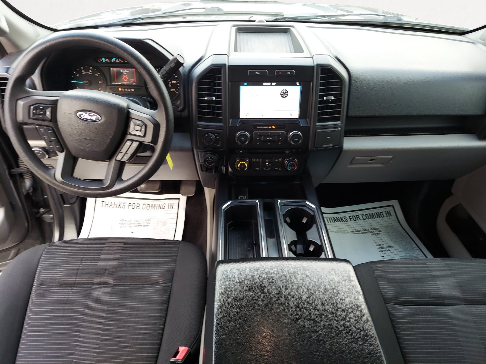 Used 2018 Magnetic Metallic Ford XL image 3