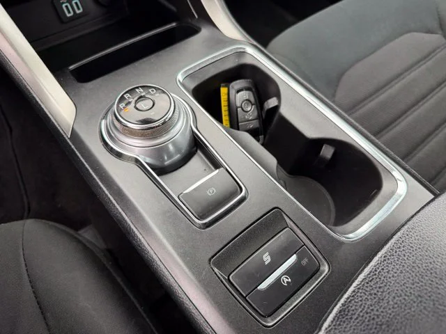 Used 2020 White Ford SE image 16
