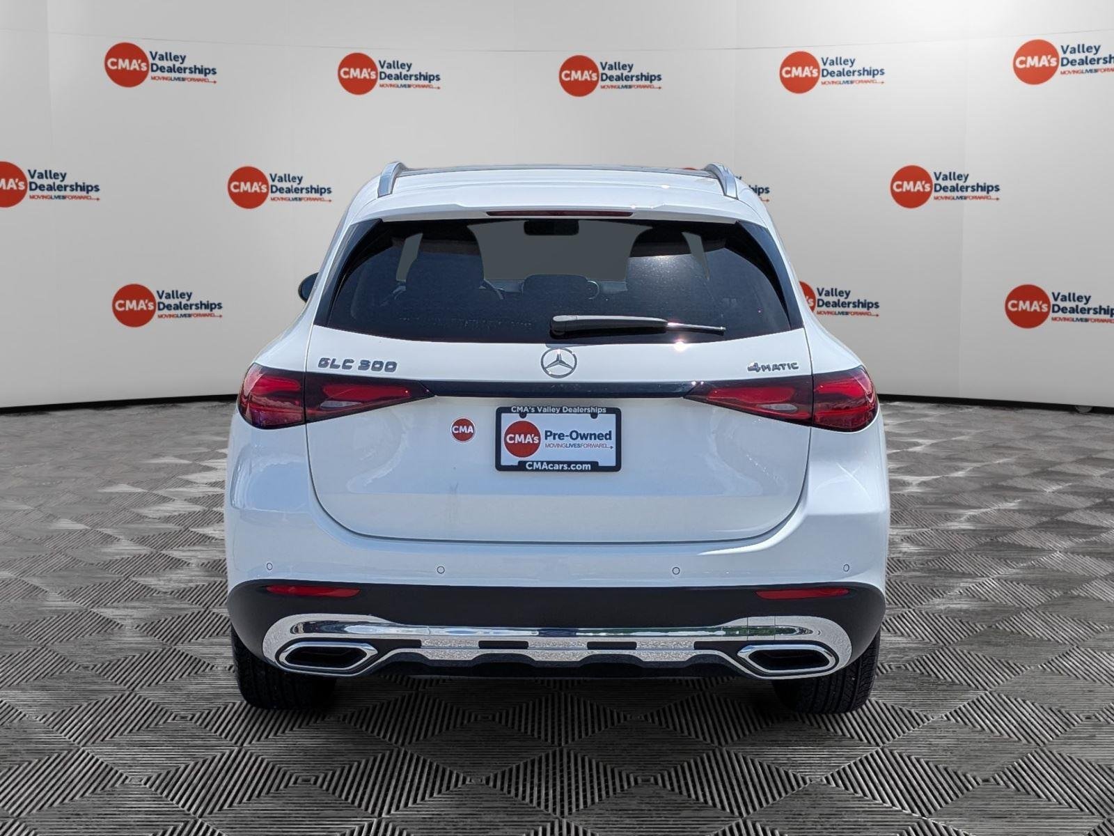 Used 2026 Polar White Mercedes-Benz GLC 300 image 6