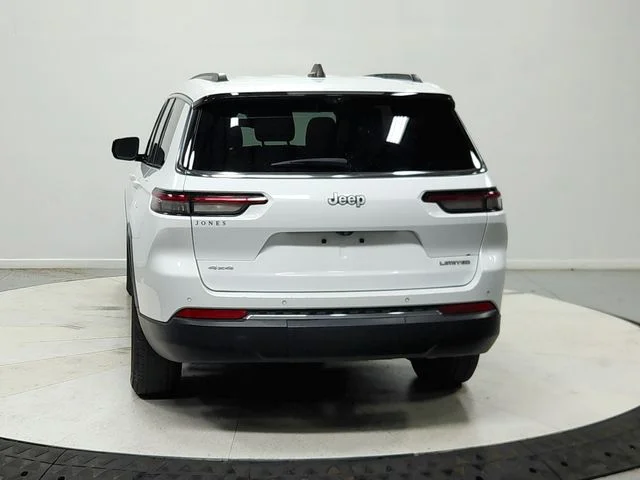 Used 2024 White Jeep Limited image 7