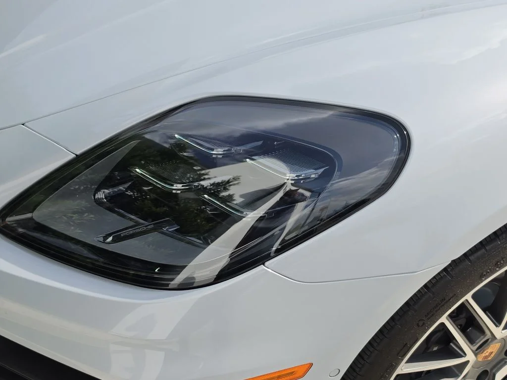 Used 2024 White Porsche 4 image 9