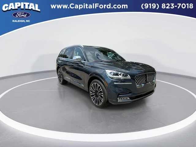 Used 2020 Blue Lincoln Black Label image 2