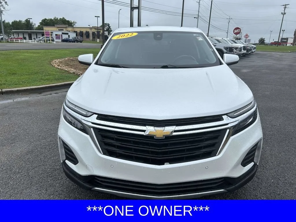 Used 2022 Iridescent Pearl Tricoat Chevrolet LT image 9