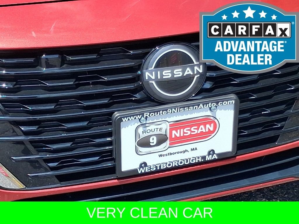 Used 2025 Red Nissan SV image 4