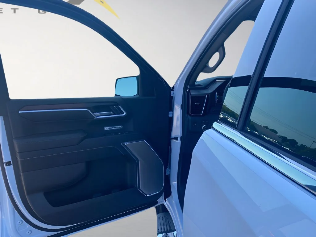 New 2026 Glacier White Tricoat GMC Denali image 18