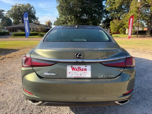 Used 2019 Green Lexus 350 Luxury image 12