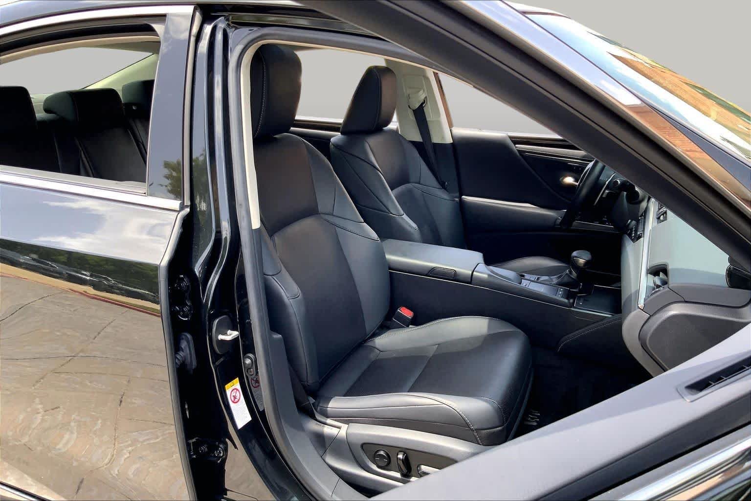 Used 2019 Caviar Lexus  image 9