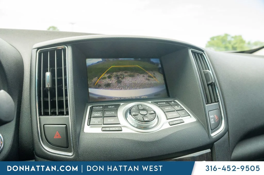 Used 2012 Silver Nissan 3.5 SV image 8