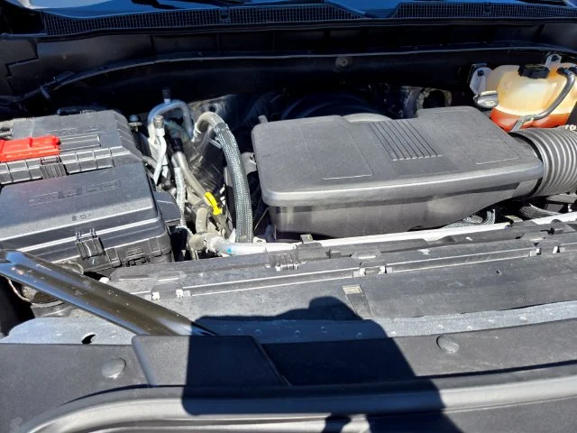 Used 2025 Gray Chevrolet Premier image 22