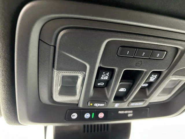 Used 2025 Black GMC Denali Ultimate image 14