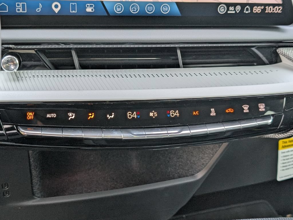 New 2027 Citron Tricoat Cadillac Premium Sport image 27