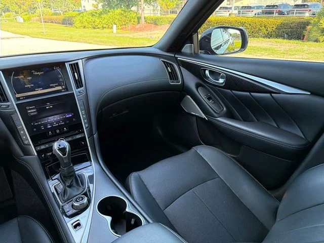Used 2024 Black INFINITI SENSORY image 13