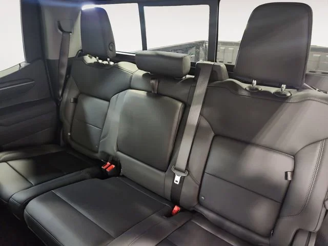 2026 GMC Sierra 1500 SLT - Photo 13