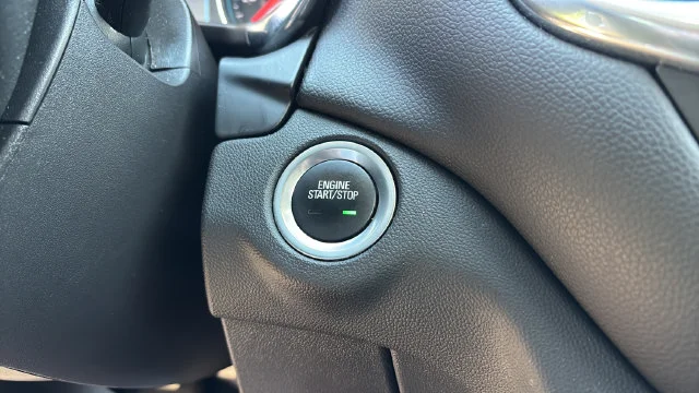 Used 2024 White Chevrolet LT image 28