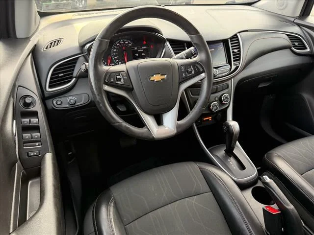 Used 2022  CHEVROLET 1LT image 9