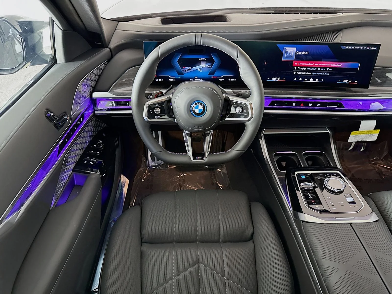 Used 2026 Black Sapphire Metallic BMW M70 image 24