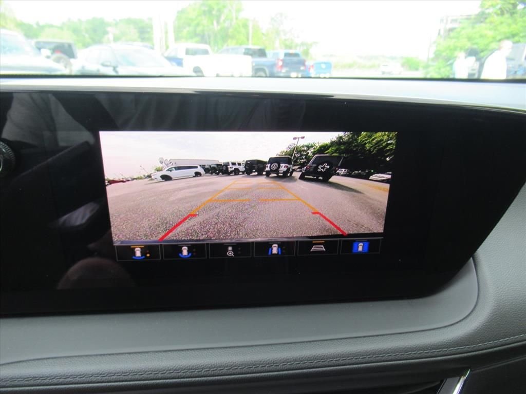 Used 2026 White Buick Sport Touring image 28
