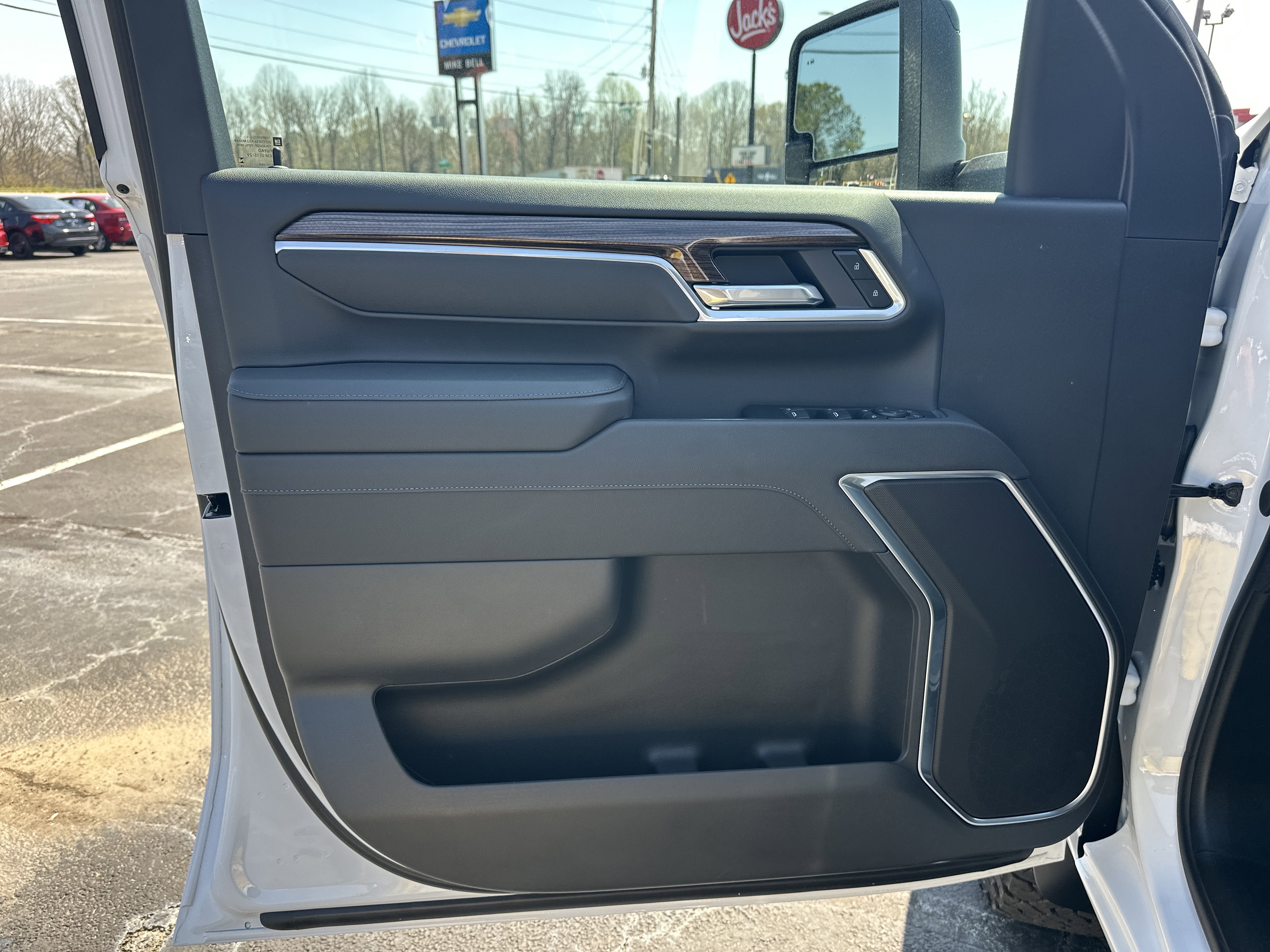 2026 Chevrolet Silverado 2500 HD LT - Photo 11