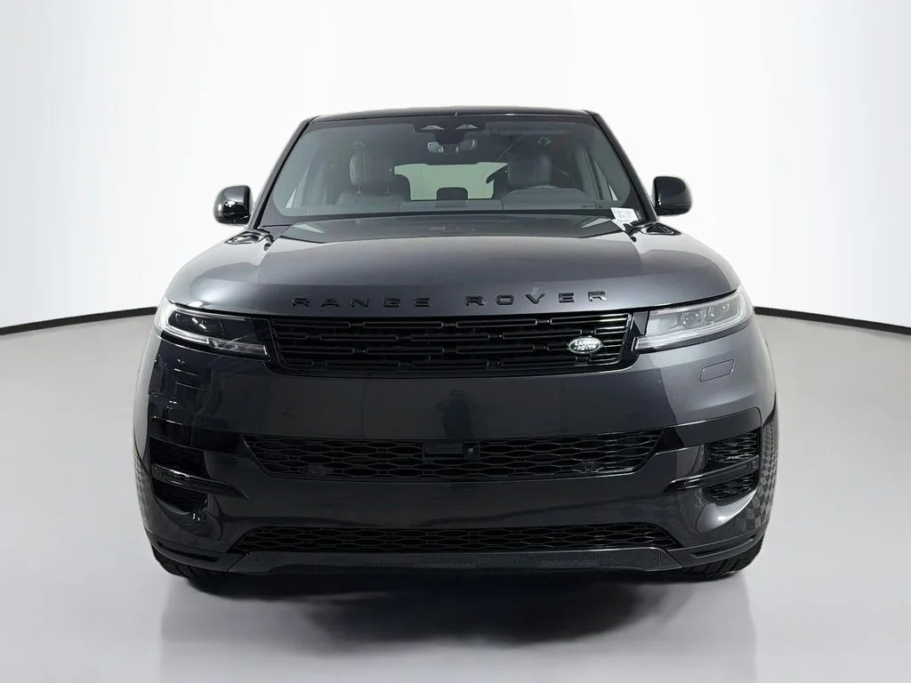 New 2027 Carpathian Grey Land Rover SE image 2