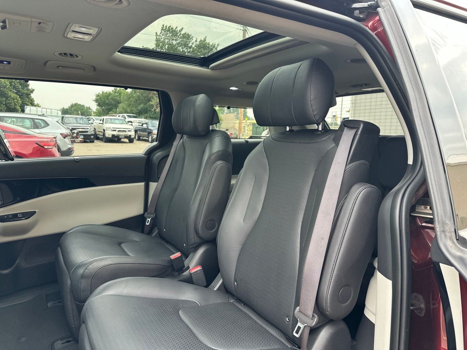 Used 2024 Red Kia SX Prestige image 19