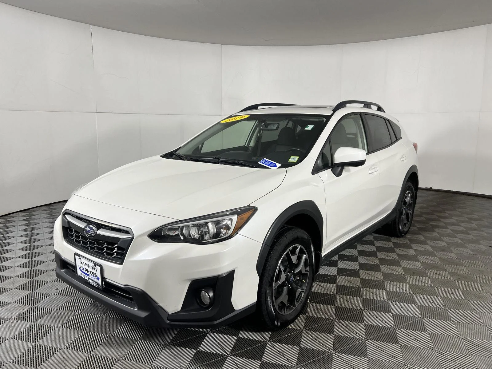 Used 2019 Crystal White Pearl Subaru Premium image 5