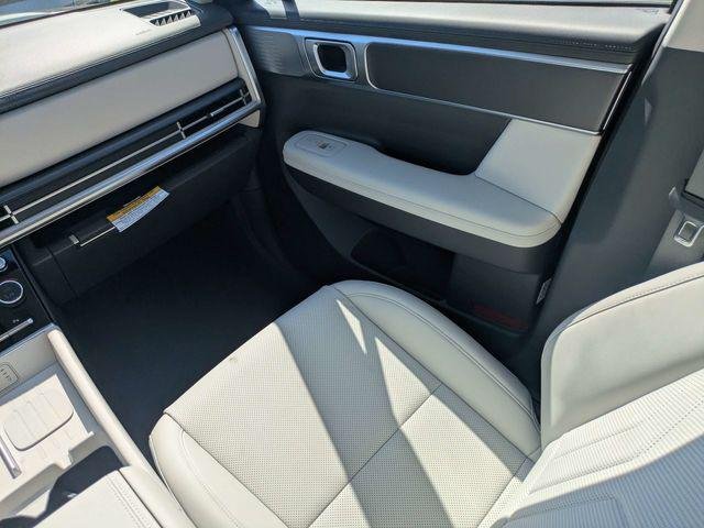 New 2027 Gray Hyundai SEL FWD image 18