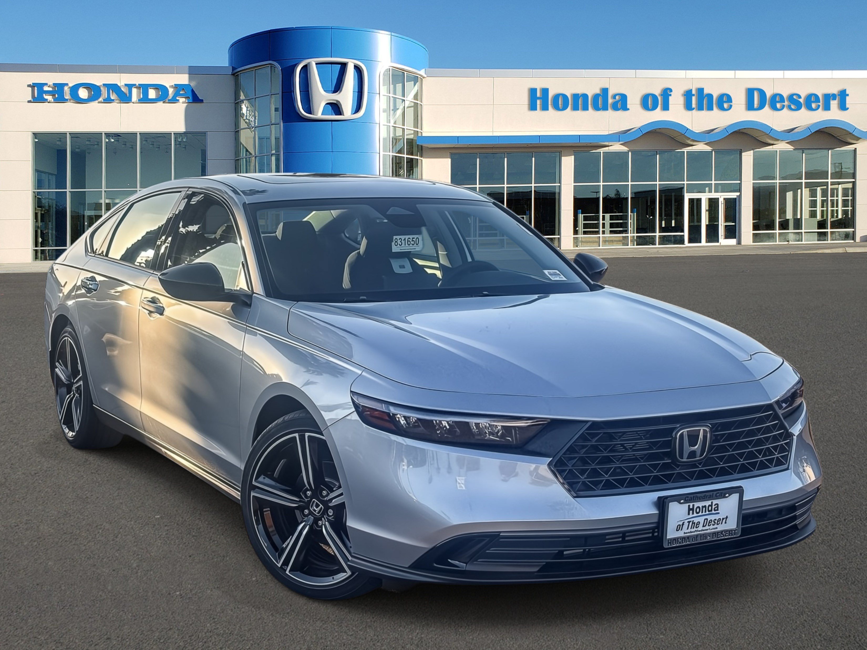 New 2026 Solar Silver Metallic Honda SE image 1