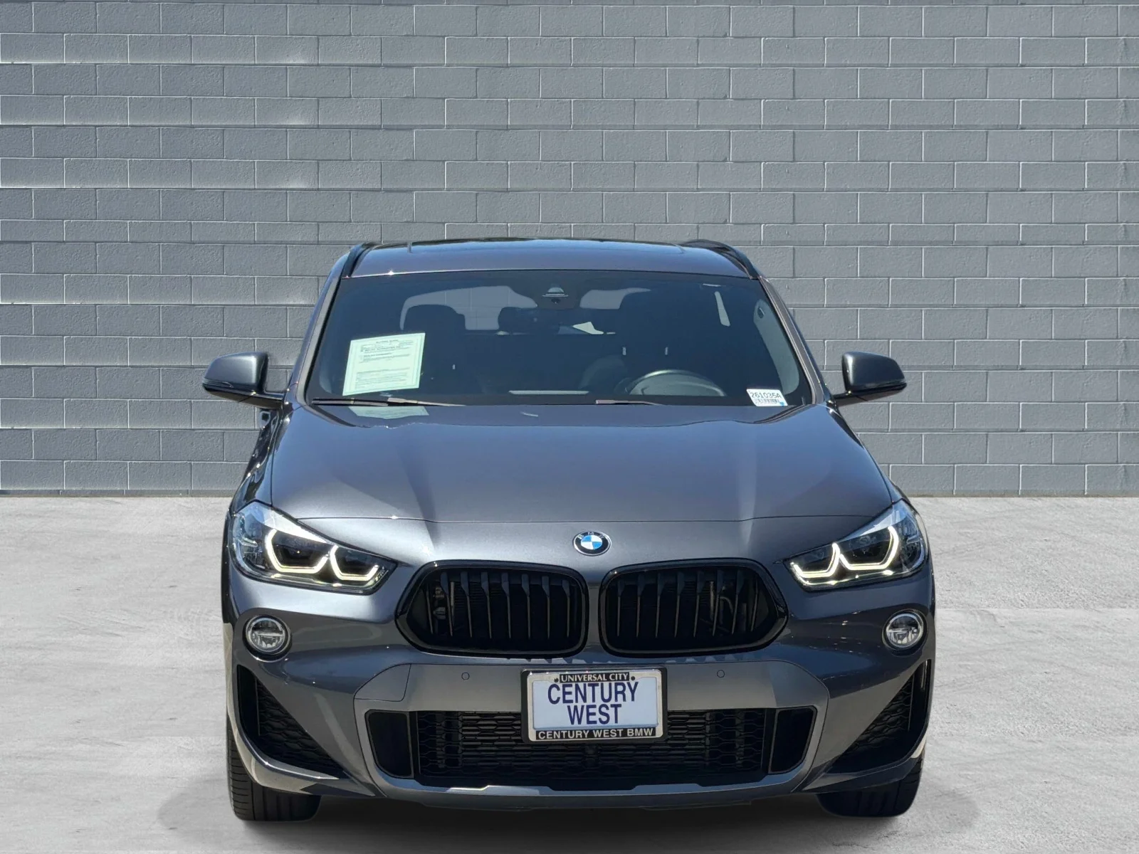 Used 2020 Mineral Gray Metallic BMW sDrive28i Sports Activity Coupe image 2