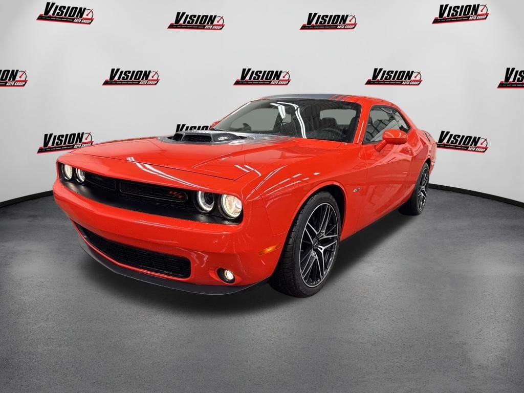 2016 Dodge Challenger R/T Plus Shaker's photo