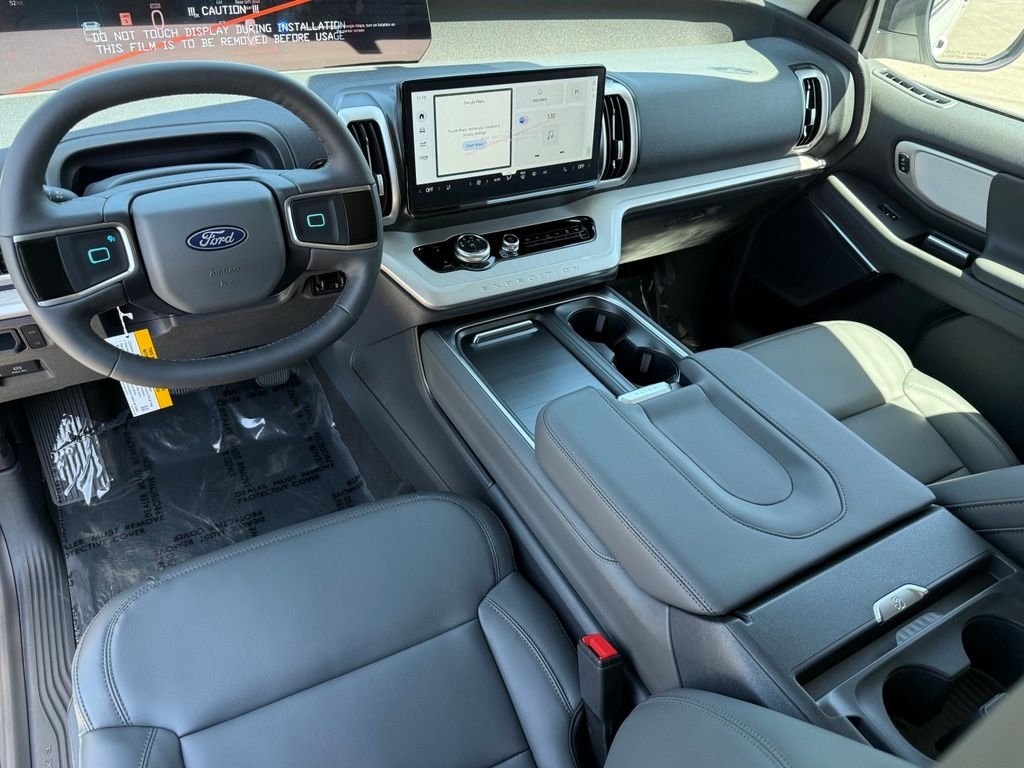 New 2026 Oxford White Ford MAX Active image 9