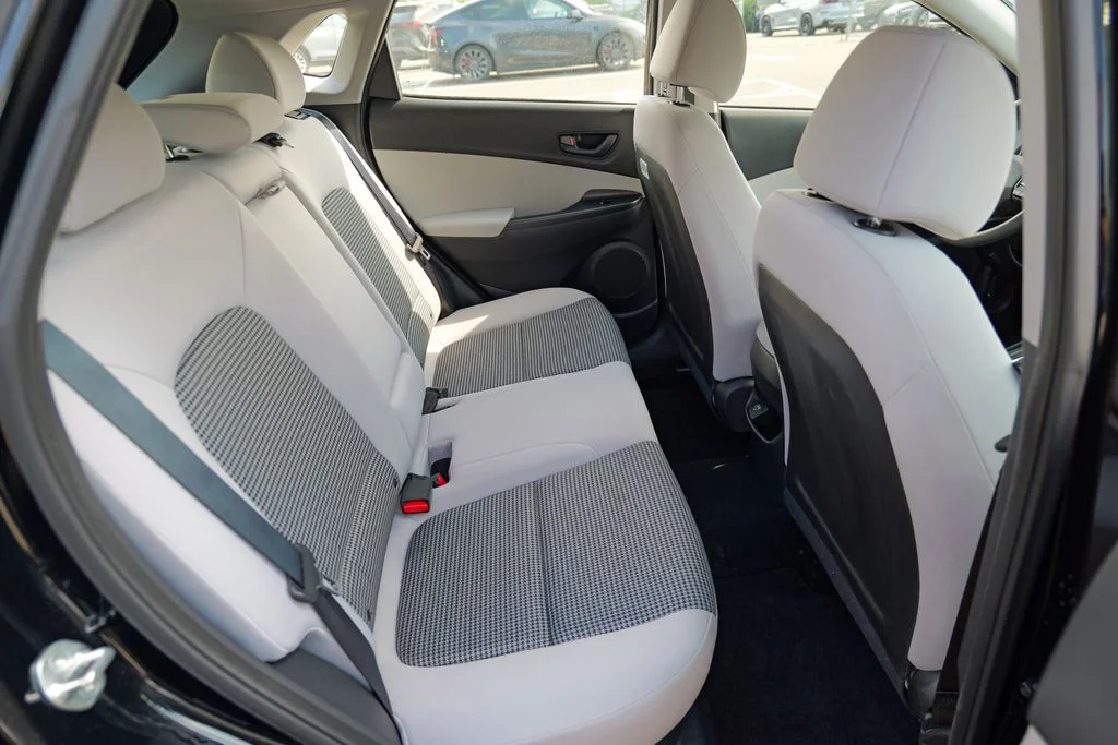Used 2023 Abyss Black Pearl Hyundai SE image 30