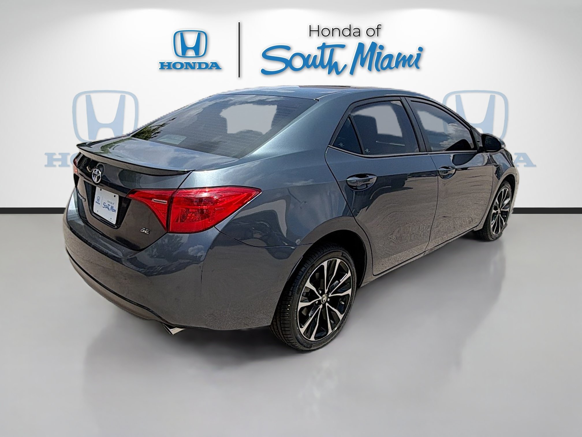Used 2019 Slate Metallic Toyota SE image 7