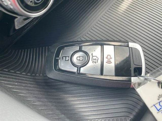 New 2026 Space White Metallic Ford Active image 42