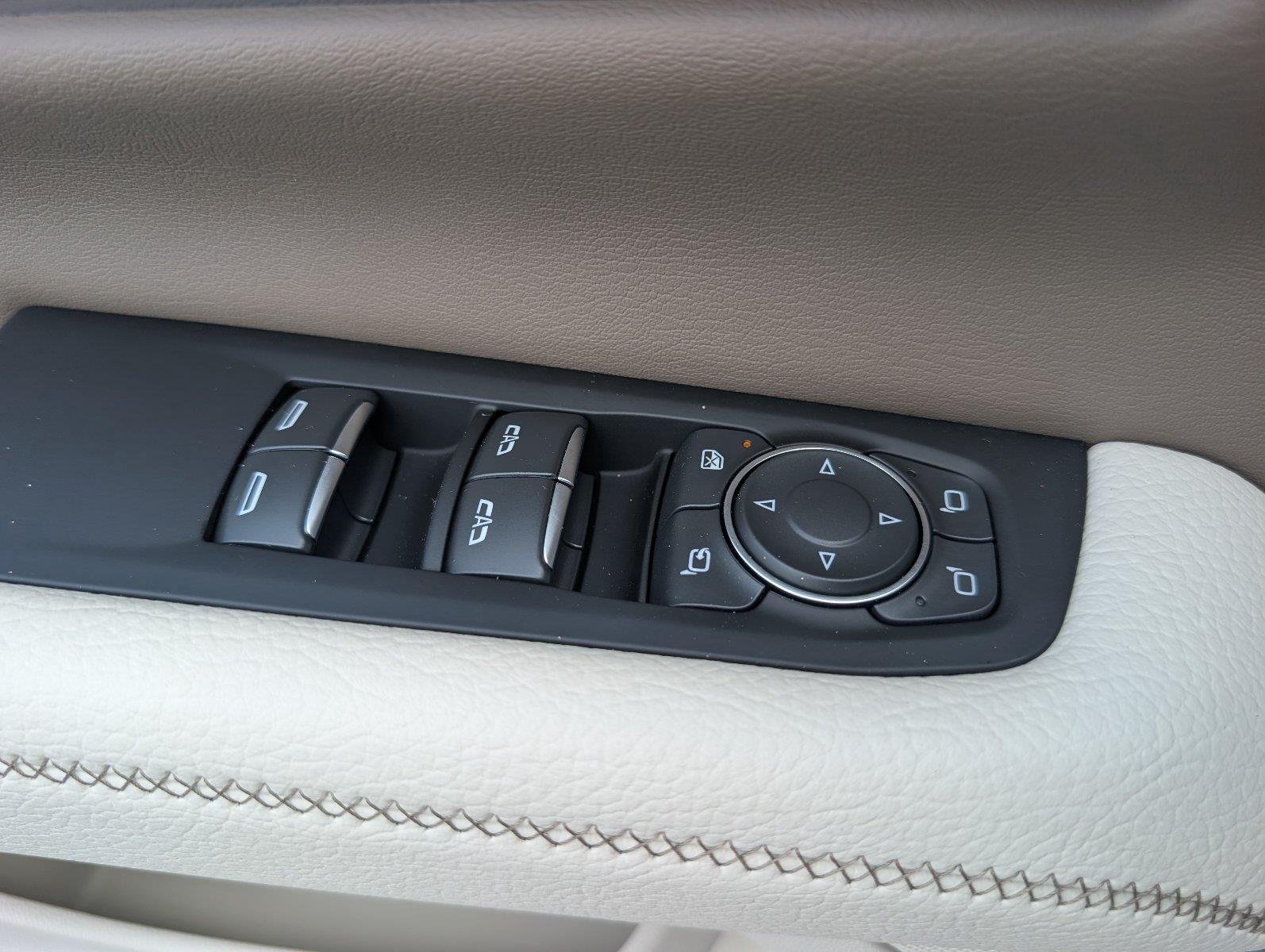 New 2026 Glacier White Tricoat GMC Denali image 31
