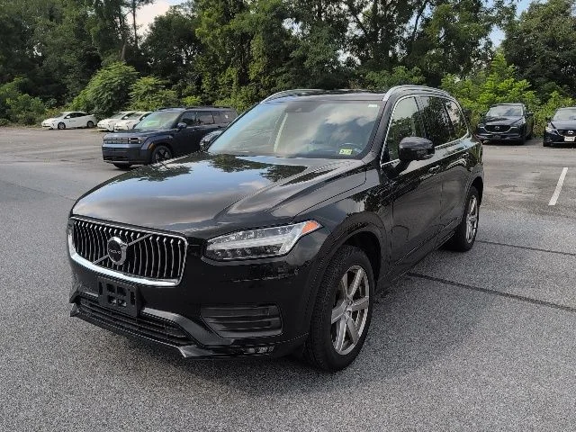 Used 2020 Black Volvo T6 Momentum image 3
