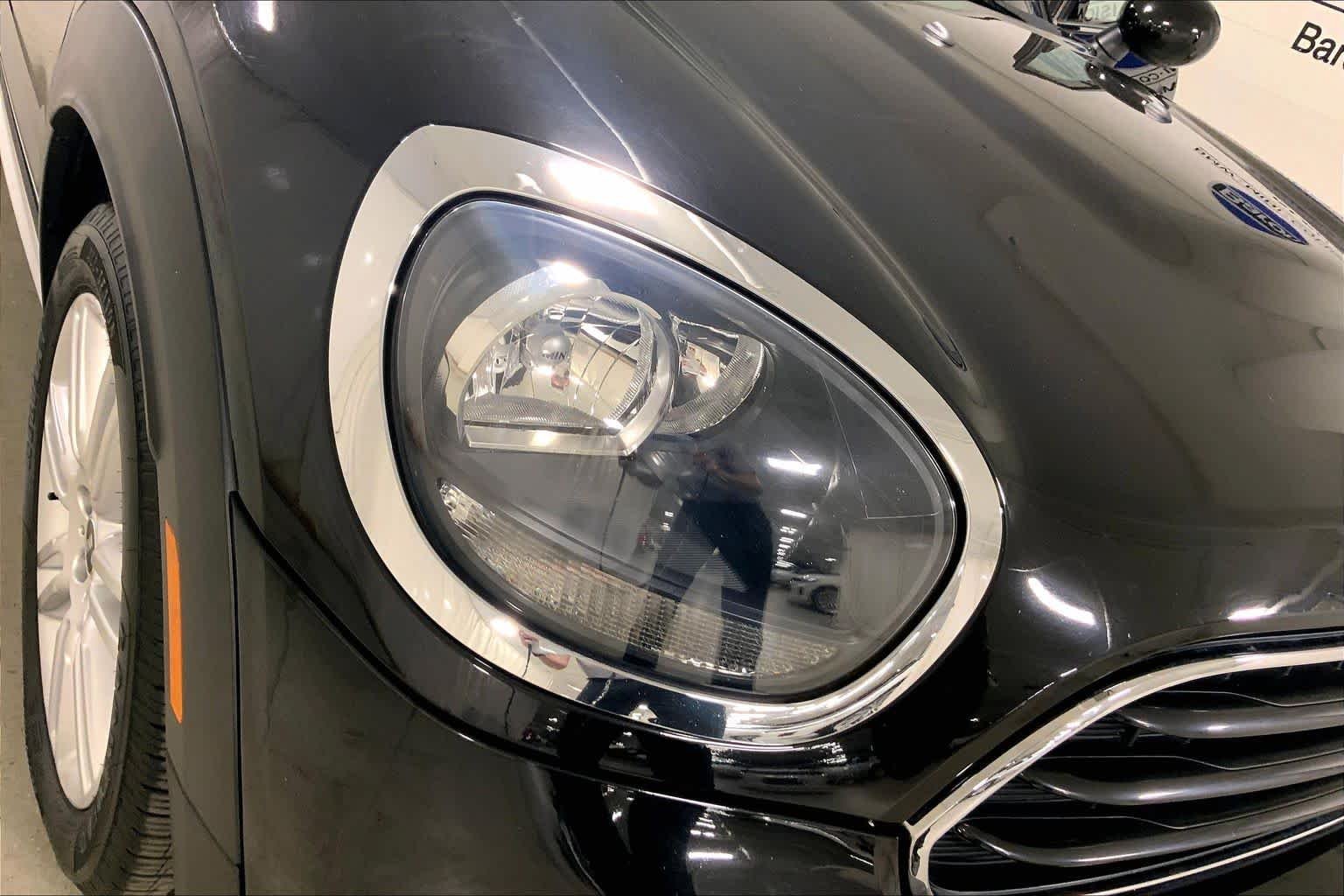 Used 2019 Midnight Black Metallic MINI Cooper image 27