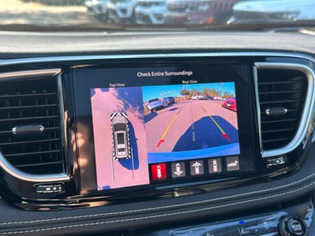 2026 Chrysler Pacifica Limited - Photo 28