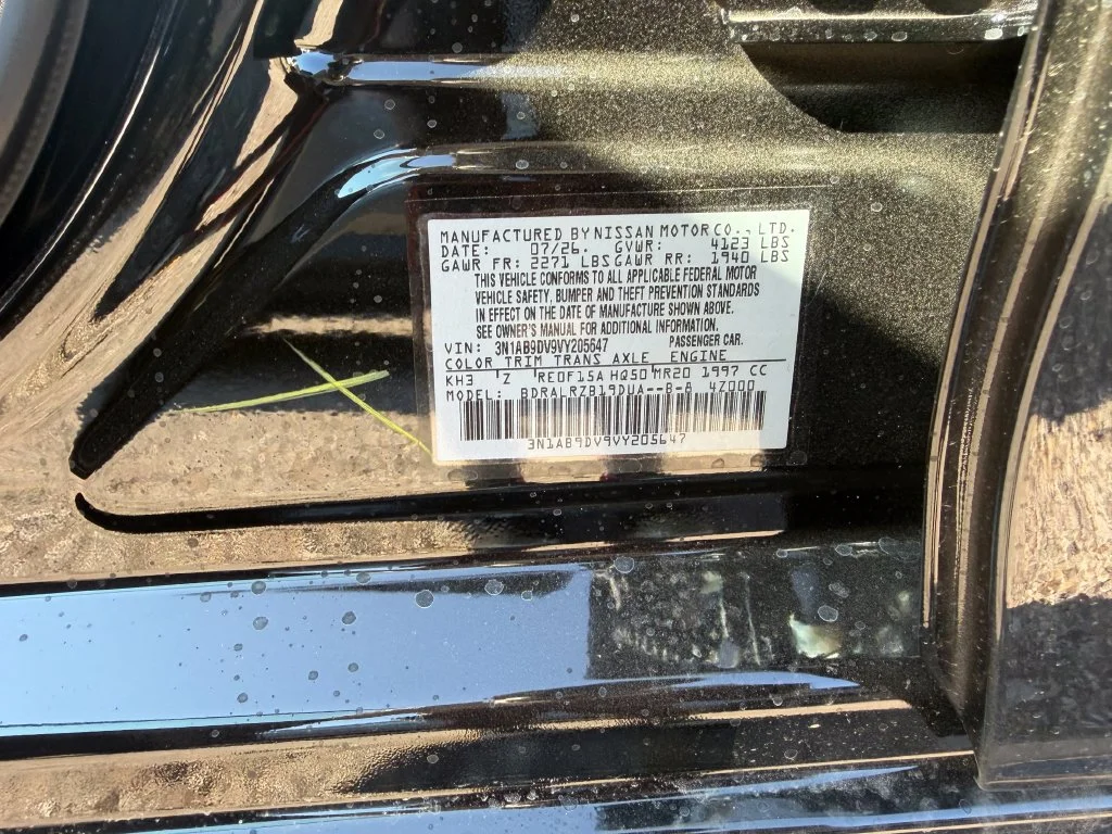 Certified Used 2027 Black Nissan SR image 24