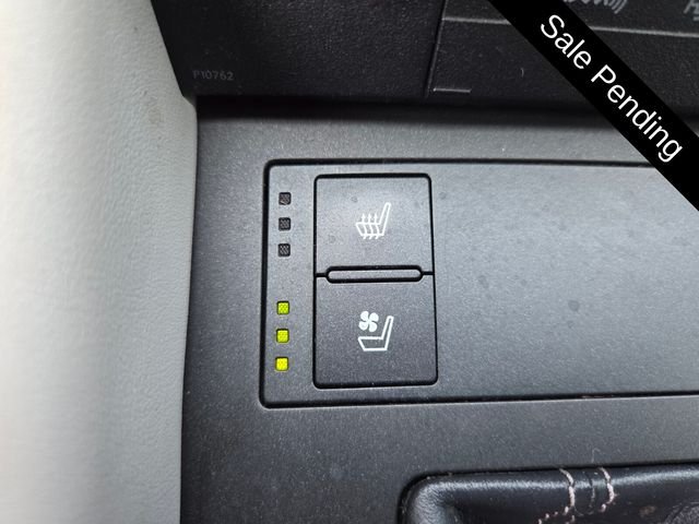 Used 2015 Silver Lexus 350 image 25