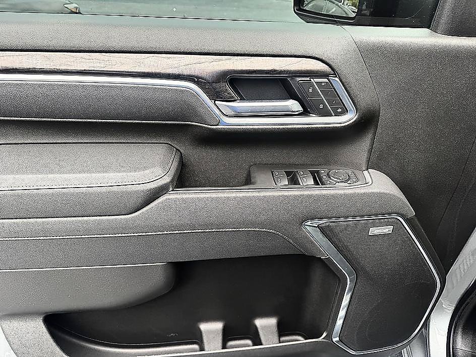 Used 2025 Sterling Gray Metallic Chevrolet LTZ image 9