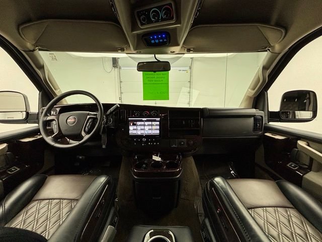 Used 2022 Onyx Black GMC Explorer Limited SE image 25