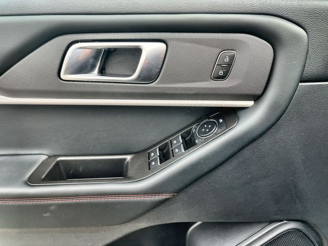 2025 Ford Explorer ST-LINE - Photo 18