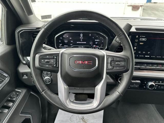 Used 2025 White GMC SLT image 13